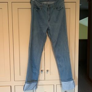Classic Light Blue Women's Jeans